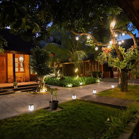 Ndalem Mataram Apartment Banyuwangi  Exterior photo