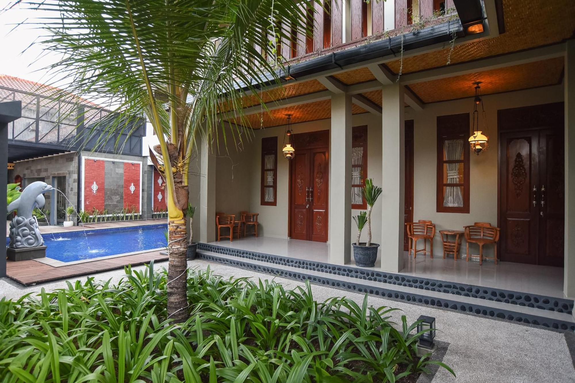 Ndalem Mataram Apartment Banyuwangi  Exterior photo